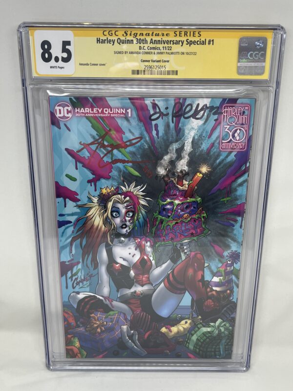 HARLEY QUINN 30TH ANNIVERSARY SPECIAL #1 - RETAILER COVER - CGC 8.5 (SIGNED)