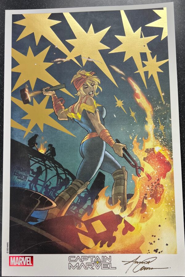 CAPTAIN MARVEL - MARVEL EXCLUSIVE - AMANDA CONNER - FOIL SIGNED 11x17
